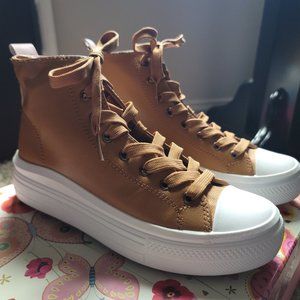Women's Hightop Sneakers
